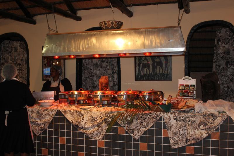 Gooderson Dumazulu Lodge Hluhluwe Eksteriør billede