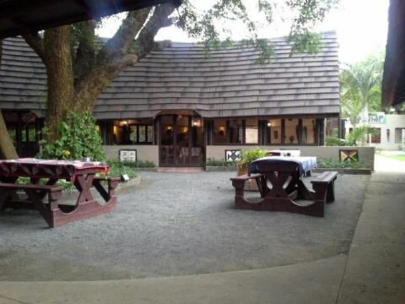 Gooderson Dumazulu Lodge Hluhluwe Eksteriør billede