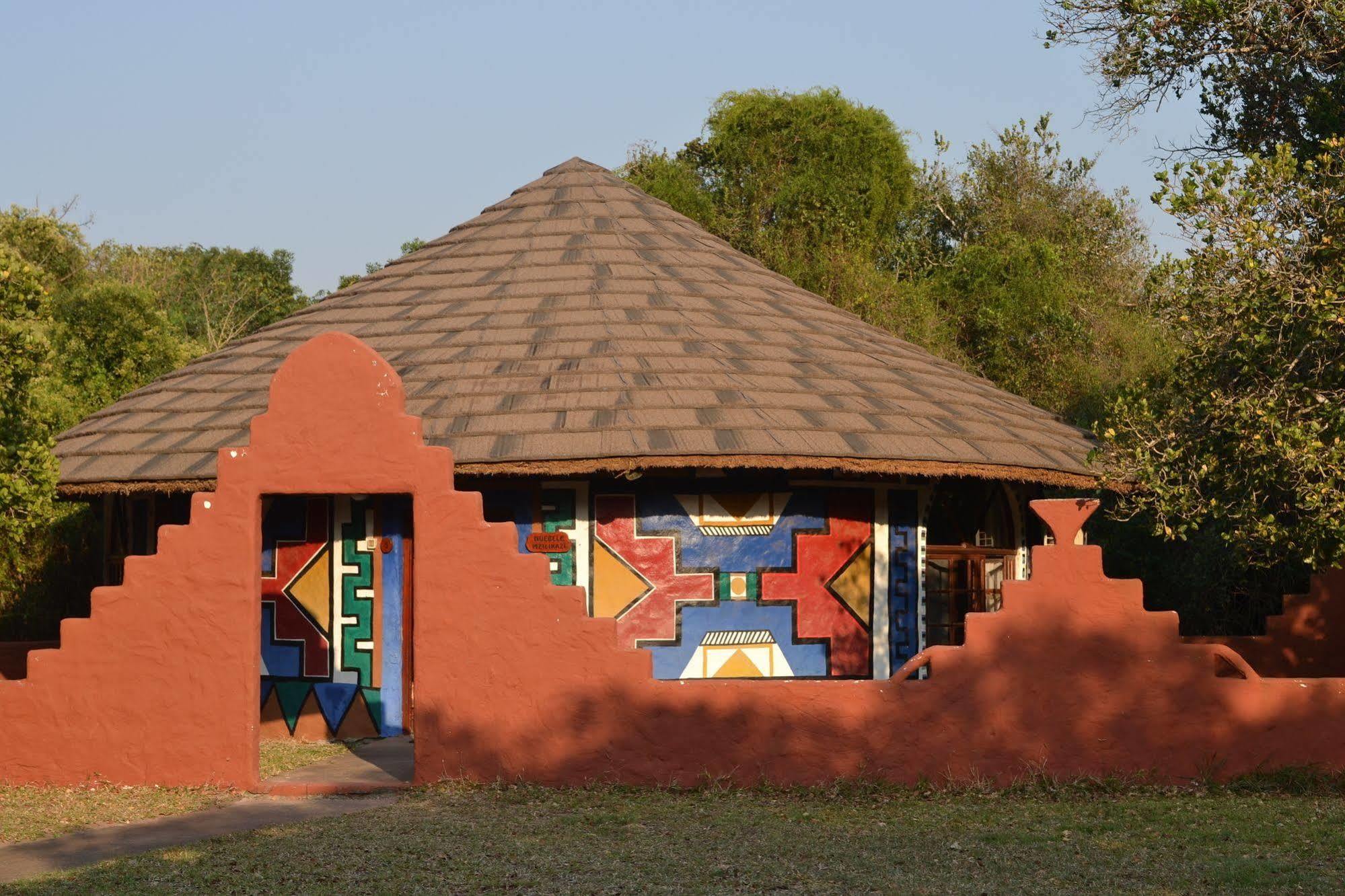 Gooderson Dumazulu Lodge Hluhluwe Eksteriør billede