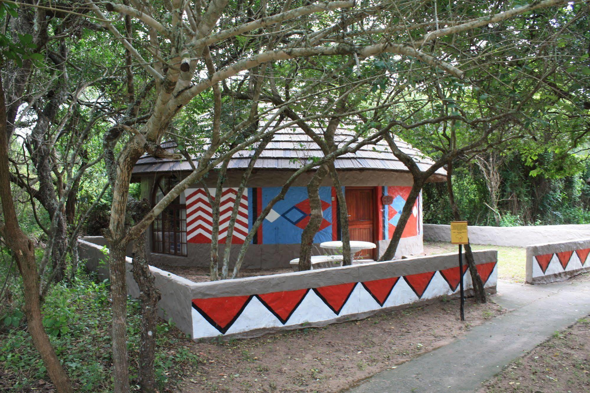 Gooderson Dumazulu Lodge Hluhluwe Eksteriør billede