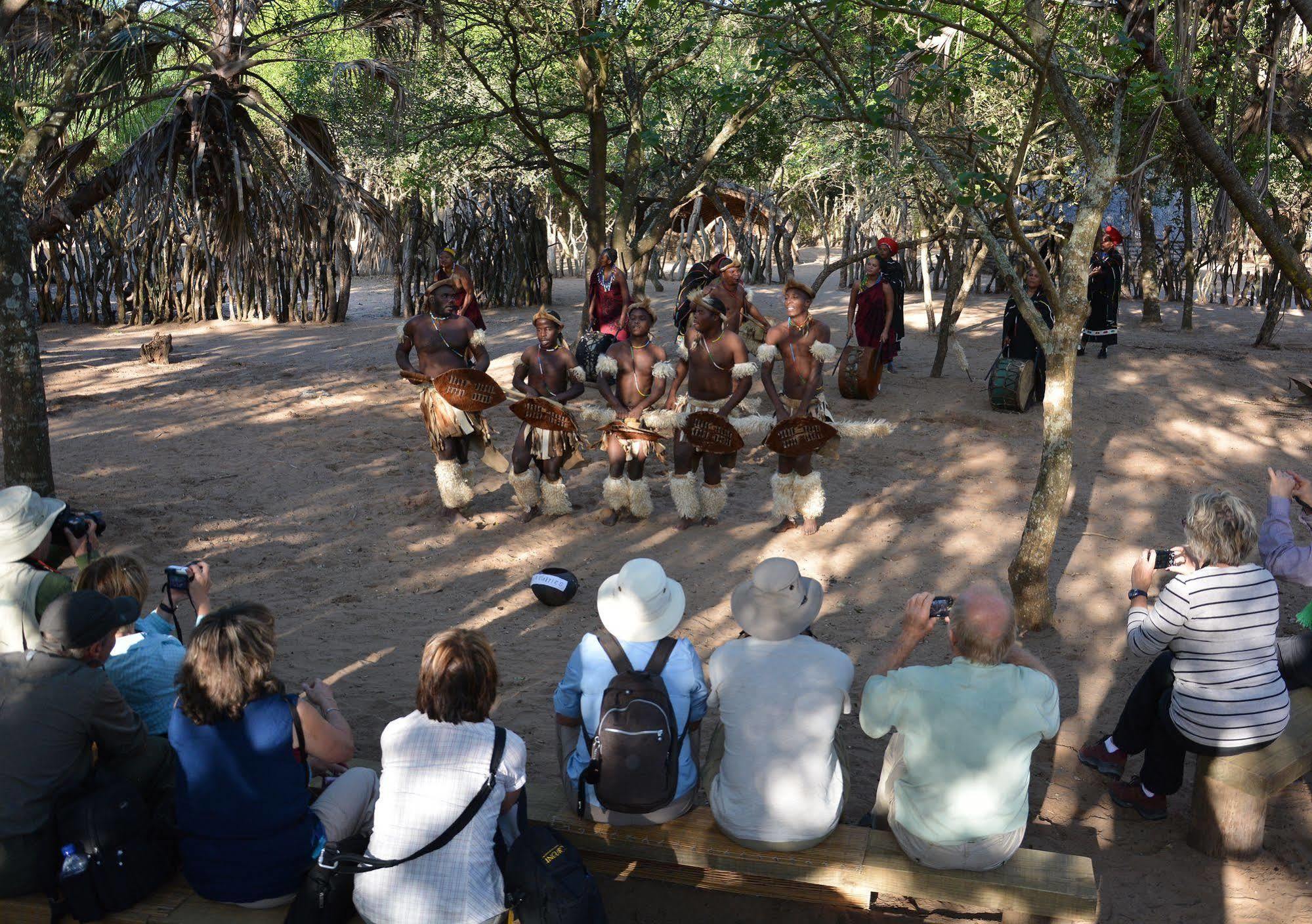 Gooderson Dumazulu Lodge Hluhluwe Eksteriør billede