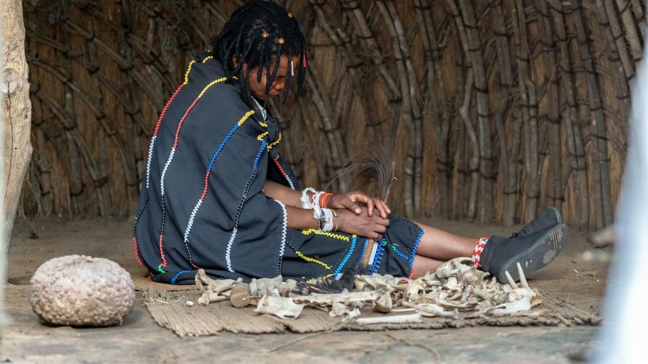Gooderson Dumazulu Lodge Hluhluwe Eksteriør billede