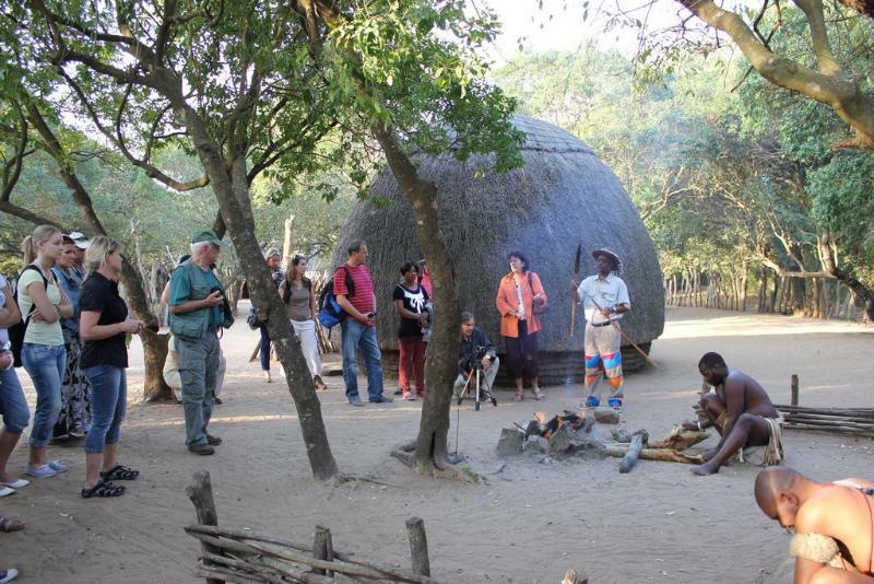 Gooderson Dumazulu Lodge Hluhluwe Eksteriør billede